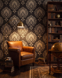 Papier peint baroque doré Versailles dans une bibliothèque cabinet, sur mesure Wonderwall Casablanca
