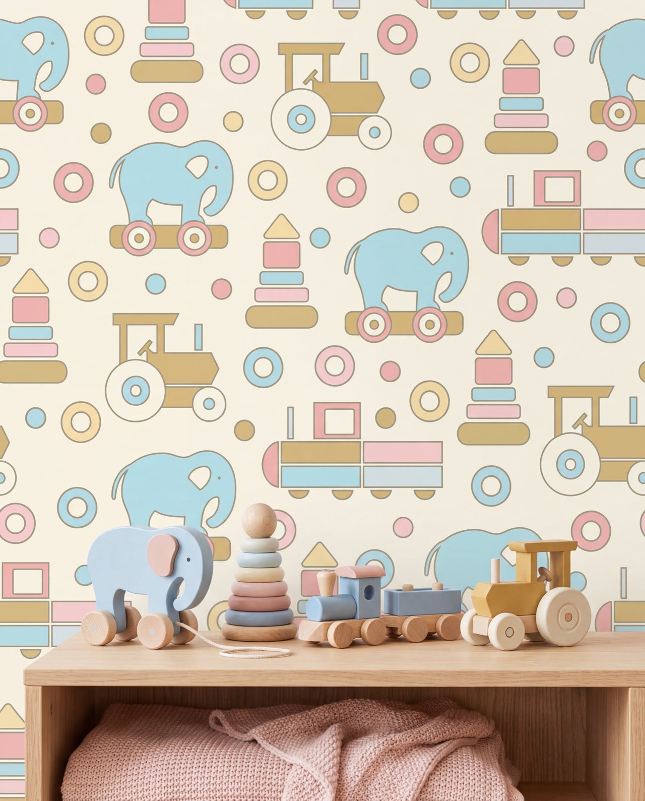 Détail du papier peint Bilboquet, éléphants, trains et pyramides d'anneaux dessinés en pastel, Wonderwall Casablanca