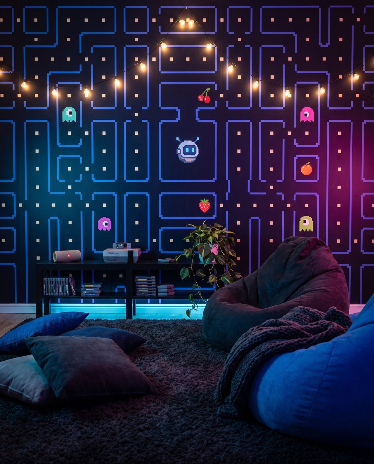 Papier peint panoramique Maze dans un den cosy à beanbags et console rétro : fresque arcade labyrinthe Wonderwall Casablanca